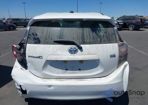 2013 Toyota Prius C Three из США, поврежденный, VIN JTDKDTB33D1534602